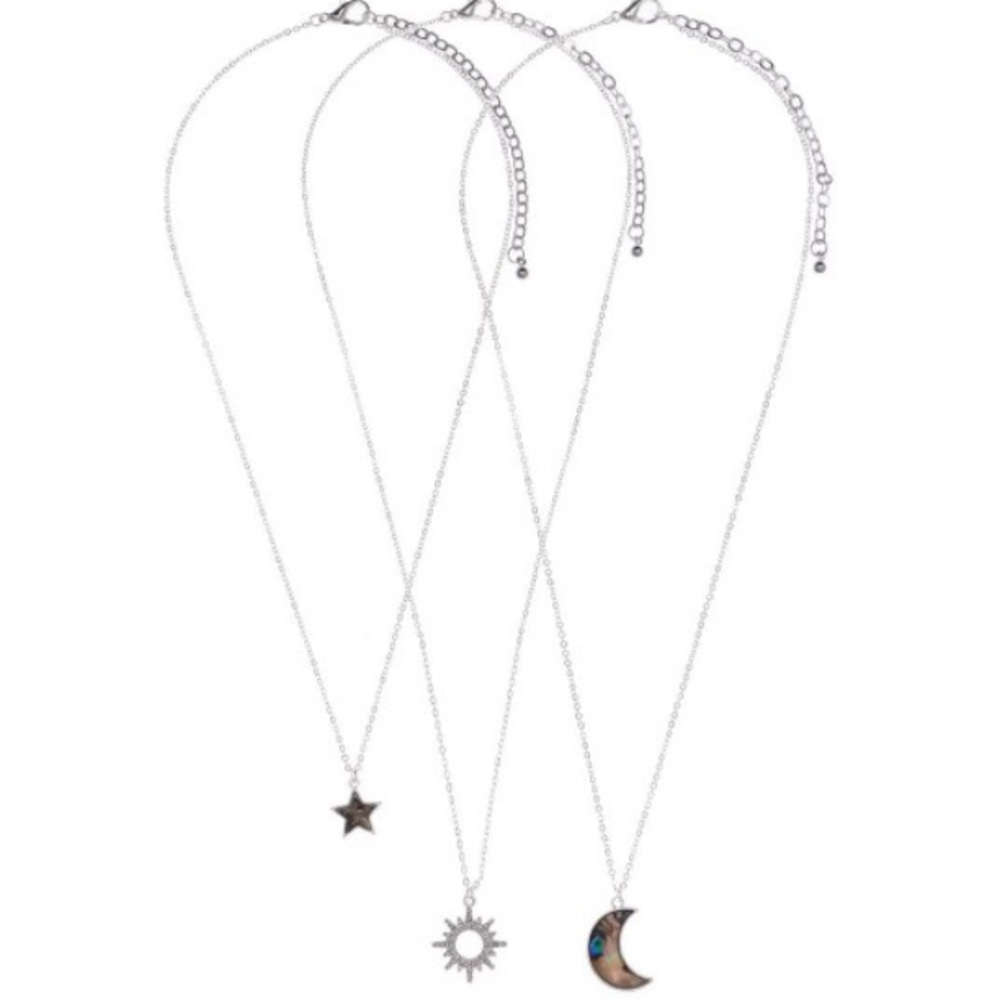 Set necklaces